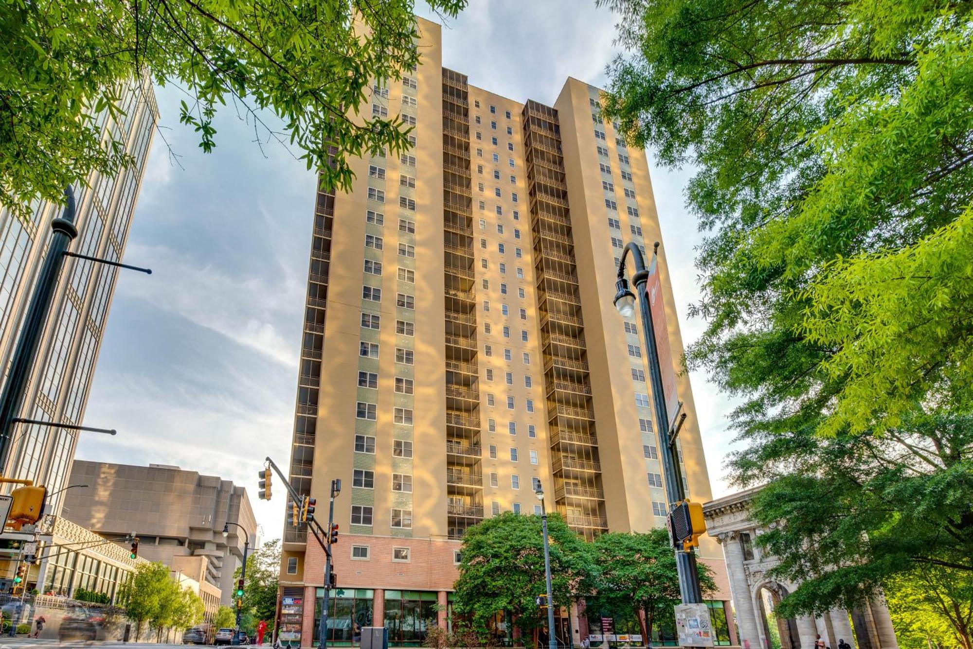 Downtown Atlanta Condo Walk To Arenas And Venues Exterior photo