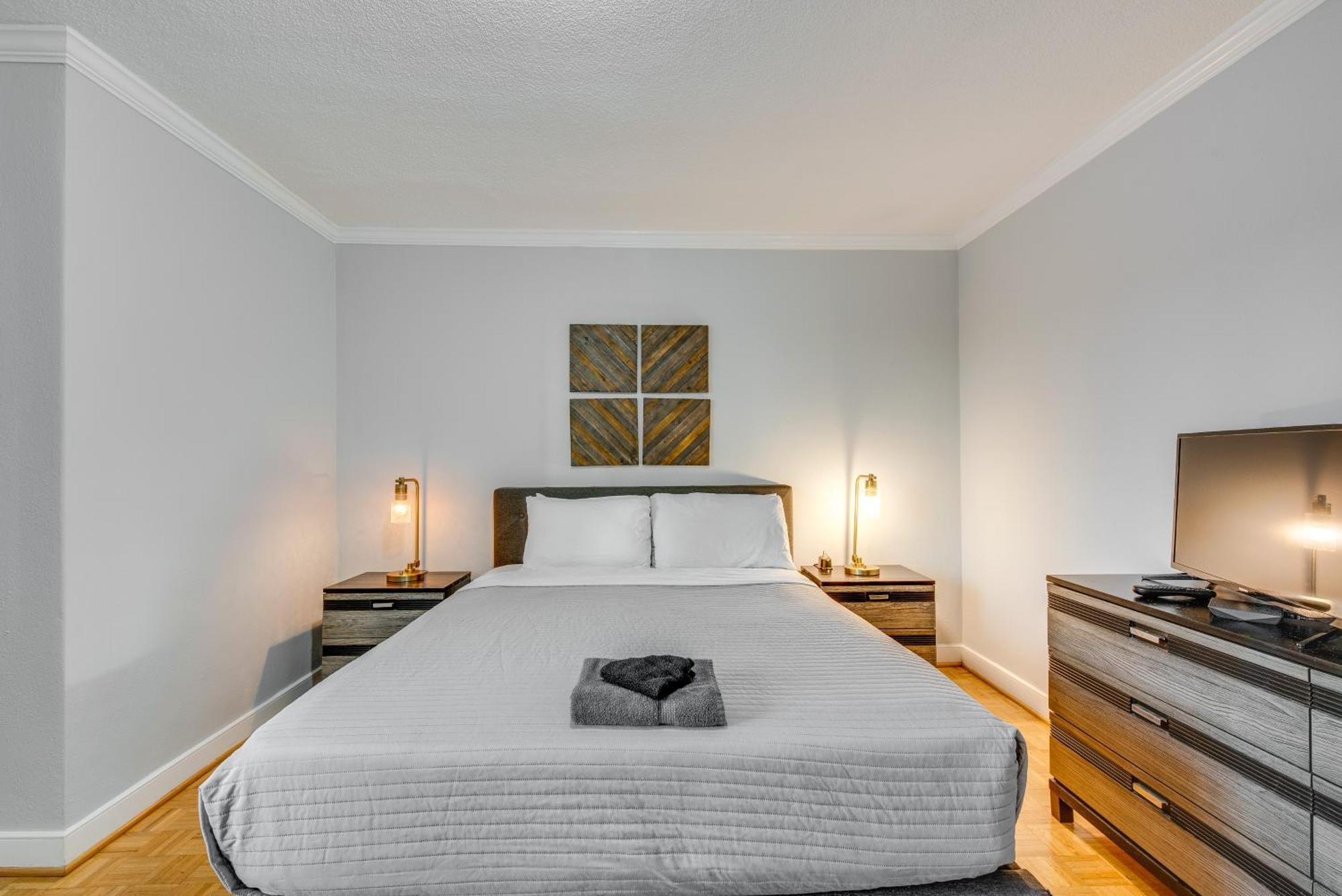 Downtown Atlanta Condo Walk To Arenas And Venues Exterior photo